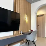 Belair Luxury Living - 'the One Villa' *