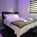 Belair Luxury Living - 'the One Villa'