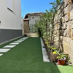 アパート Belair Luxury Living - 'the One Villa' Kardítsa