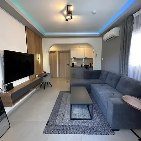 Belair Luxury Living - 'the One Villa' Kardítsa