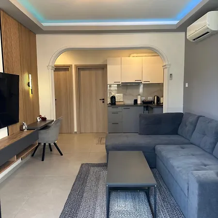 Belair Luxury Living - 'the One Villa' شقة Kardítsa