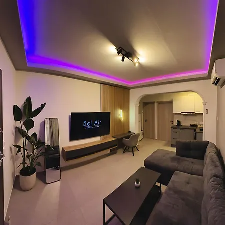 Belair Luxury Living - 'the One Villa' * Kardítsa