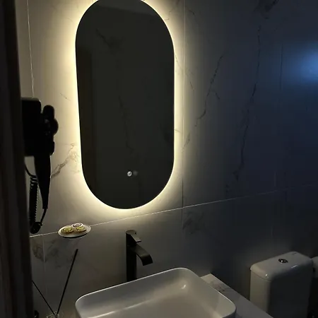 Belair Luxury Living - 'the One Villa' * Kardítsa