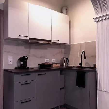 Belair Luxury Living - 'the One Villa' * Kardítsa