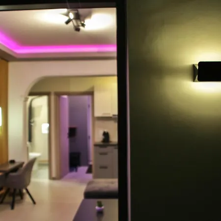 شقة Belair Luxury Living - 'the One Villa' Kardítsa